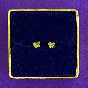 💛 14k Gold Mini Butterfly Peridot Stud Earrings | Fine Dainty Luxe Jewelry